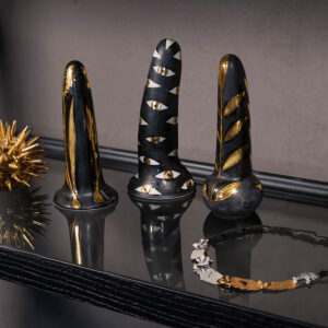 “Ceci n’est pas un phallus” oro