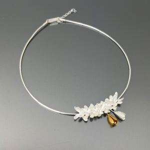 Collana, White Snowdrop