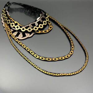 Chains Choker
