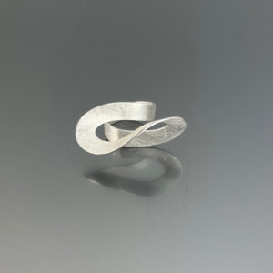 Anello Mobius
