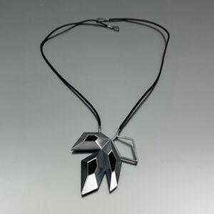 Collana Komorebi III