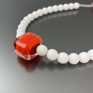 Collana Vetrosa Bianca