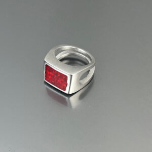 Red "Catari" ring