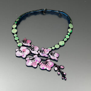 Collana Orchid