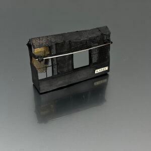 Sculptural brooch #73 - Thumbnail Image 3